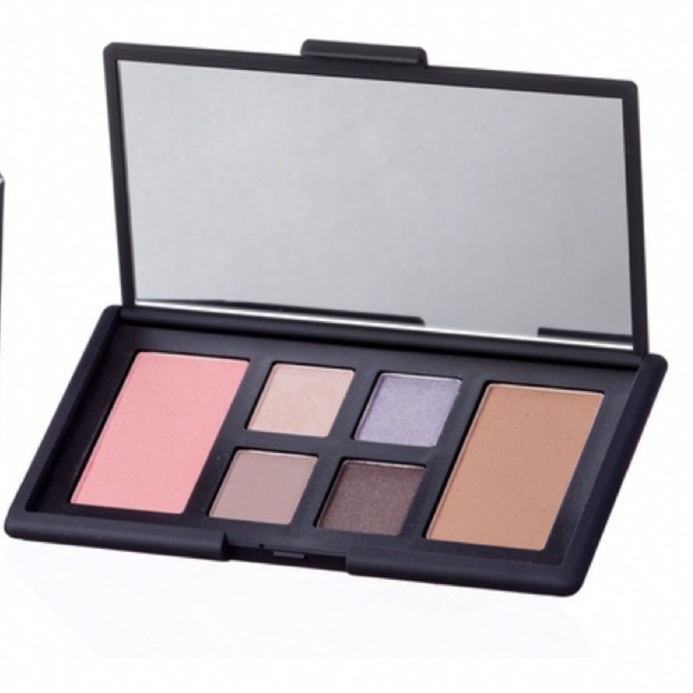NARS At first sight eyes & cheek palette.